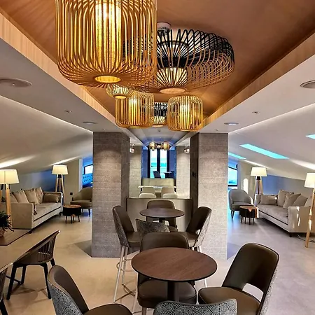 Aparthotel Acuazul 4*
