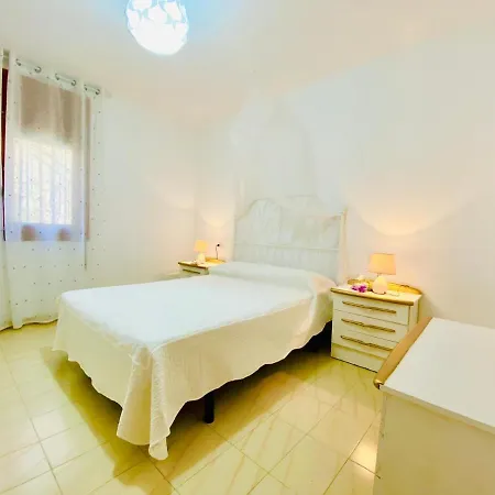 Irta 3 Apartment *