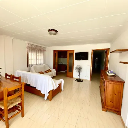 Apartment Irta 3 *