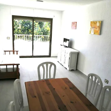 Turyva Tarongers 5 - Modern 1-bed & 5 Min To Apartment