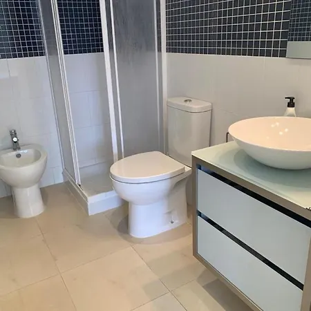 Primera Linea Con Piscina Apartment *