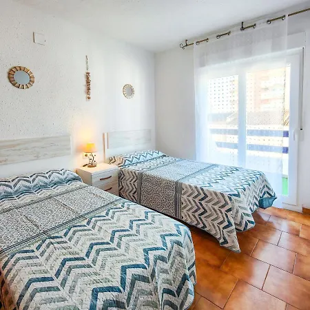 Adosados Boix Serrat Holiday home *