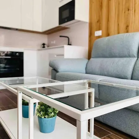 Apartment Al Lado Del Mar. Recien Reformado. *