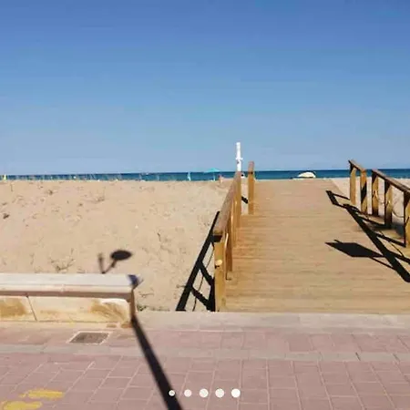 Al Lado Del Mar. Recien Reformado.