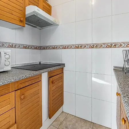 Lovely In With Kitchen Apartment