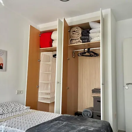 Piscina Apartment *