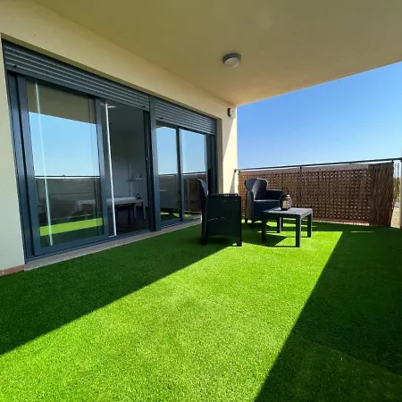 Piscina Apartment