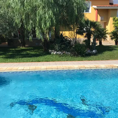 Holiday home Con Gran Jardin Y Piscina Privada
