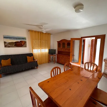 Les Illes Holiday home *