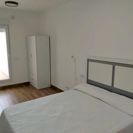 Apartment Moderno Con Encanto Familiar En El Corazon De *