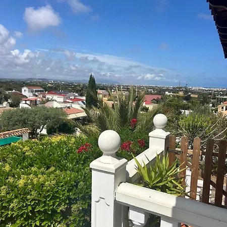Casa Daniela Villa