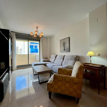 Enamora Ii, A 10 Min De La Playa Norte, Con Parking Incluido Wifi Y Smart Tive, Disfruta De De 5 Estrellas Apartment *