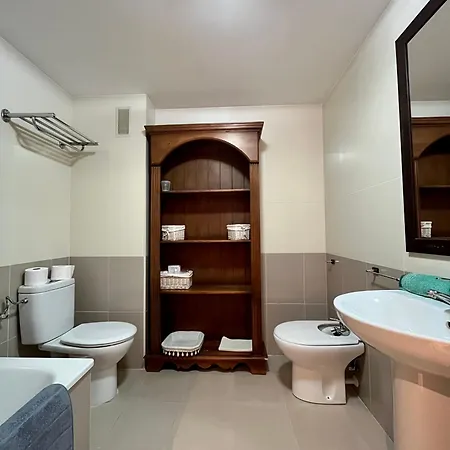 Apartment Enamora Ii, A 10 Min De La Playa Norte, Con Parking Incluido Wifi Y Smart Tive, Disfruta De De 5 Estrellas *