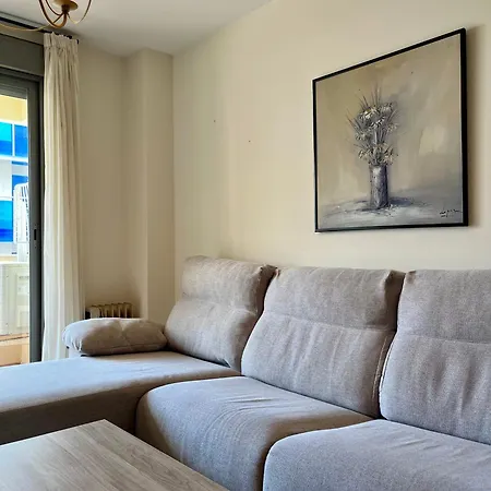 Enamora Ii, A 10 Min De La Playa Norte, Con Parking Incluido Wifi Y Smart Tive, Disfruta De De 5 Estrellas Apartment