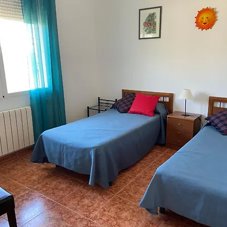 Holiday home Con Gran Jardin Y Piscina Privada *