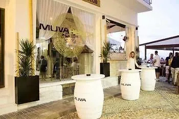 Muva Hotel *