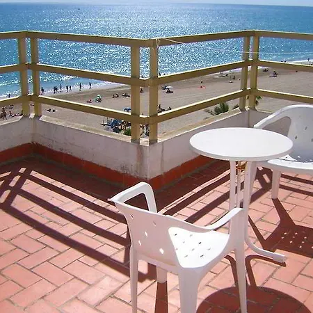 Sunday's Hotel