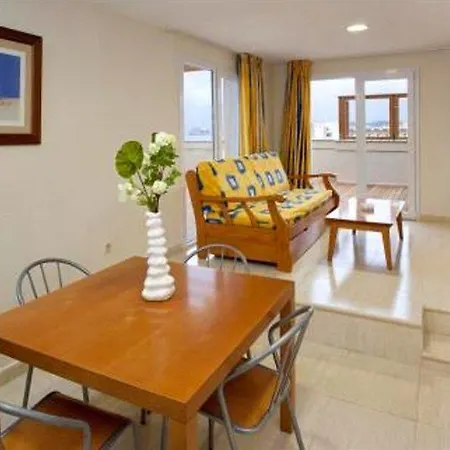 Aparthotel Acualandia 4*