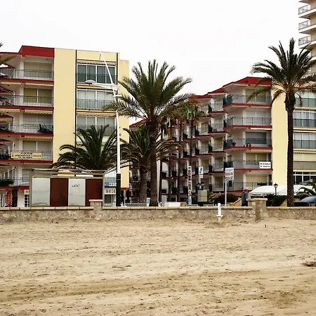 Les Doyes Apl Apartment