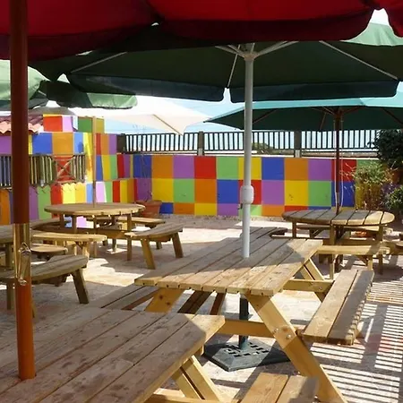Natura Resort