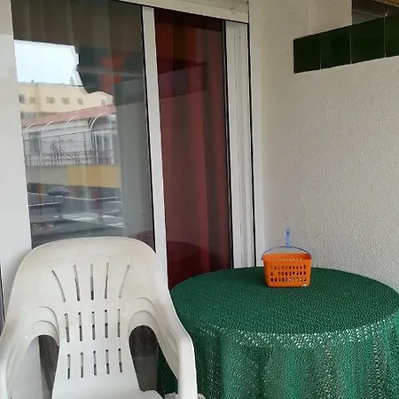 Playa Al Lado Del Papa Luna Apartment *