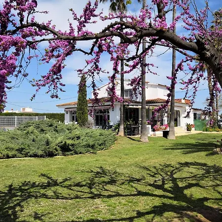 Ahrentals Jardin De Iris Villa *