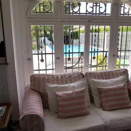 Ahrentals Jardin De Iris Villa Peniscola