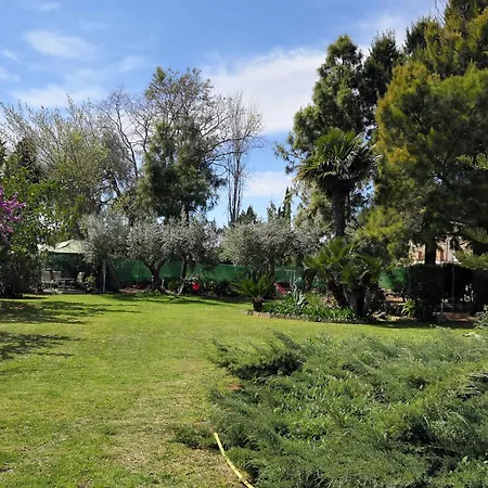 Villa Ahrentals Jardin De Iris