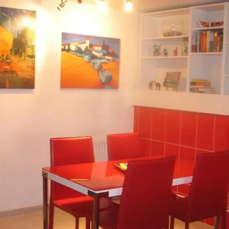 Pichells Apartment *