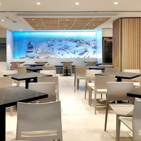 Acualandia Aparthotel 4*