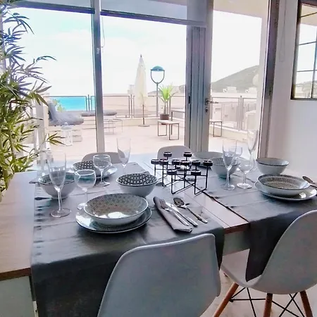 Casa La Xiqueta Playa,160m2,vistas Al Mar+wifi Holiday home *