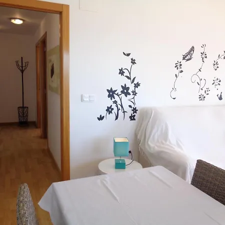 Benedicto Xiii: Beachfront With Parking & Modern Amenities Peniscola