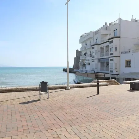 Cerca Del Casco Antiguo Y A Un Paso De La Playa Norte Apartment *