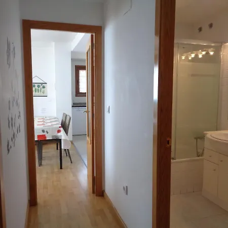 Apartment Benedicto Xiii: Beachfront With Parking & Modern Amenities Peniscola