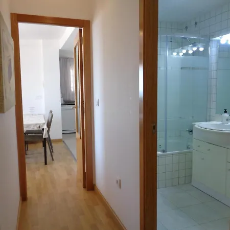 Benedicto Xiii: Beachfront With Parking & Modern Amenities Apartment *