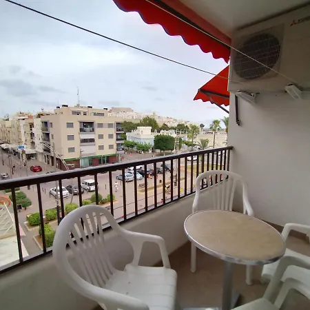 Con Aire Acondicionado De Tres En El Centro Y Junto A La Playa * Peniscola