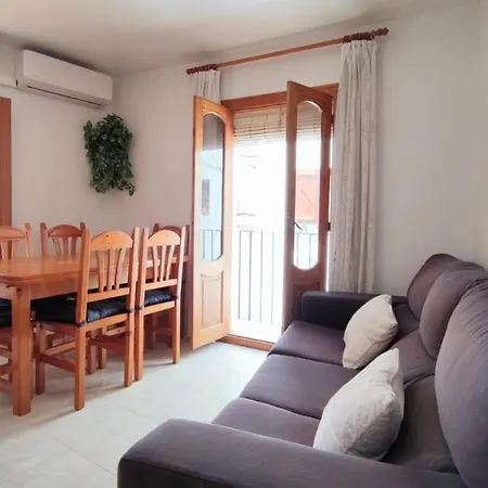 Holiday home Casa Castell Alojamiento Turistico En El Casco Antiguo De *