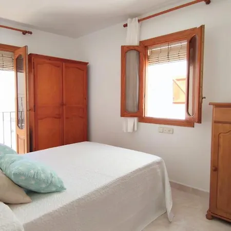 Holiday home Casa Castell Alojamiento Turistico En El Casco Antiguo De *