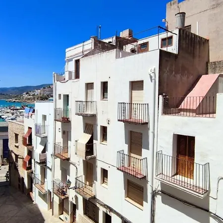 Casa Castell Alojamiento Turistico En El Casco Antiguo De Holiday home *