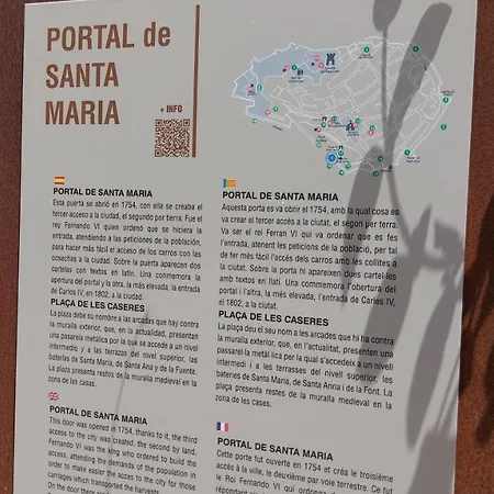 Casa Castell Alojamiento Turistico En El Casco Antiguo De *