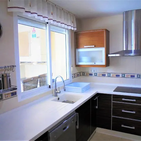 Paseo Maritimo 4 Pta 30 Lek Apartment *