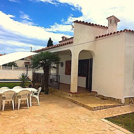 Preciosa - Solo Parejas Villa *