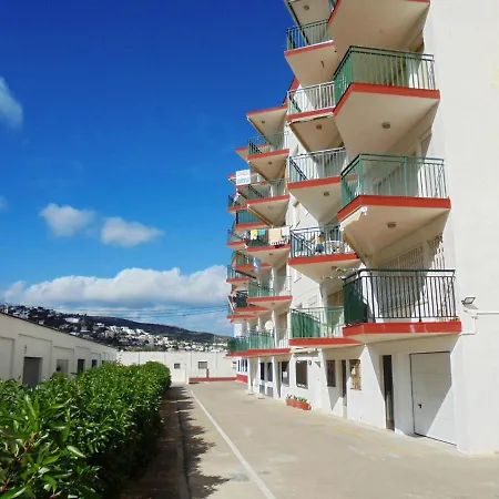 Les Doyes 2/4 Apartment *