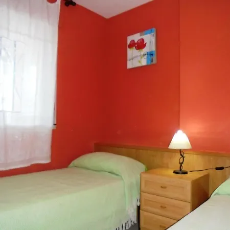 Europeniscola Holidays Lek Apartment *