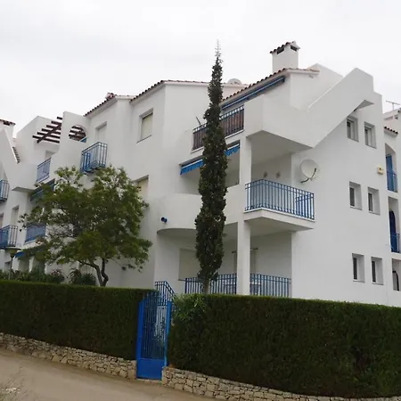 Poblet Nou Lek Apartment *