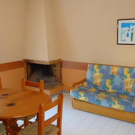 Poblet Nou Lek Apartment