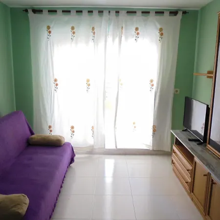 Europeniscola Holidays Lek Apartment