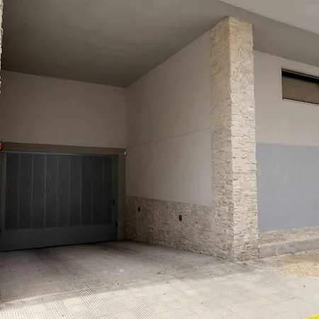 A H Colon Apartamento Centrico Con Parking Apartment *