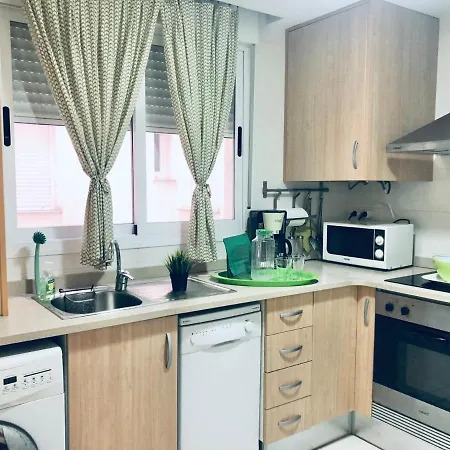 Edificio Castell Apartment