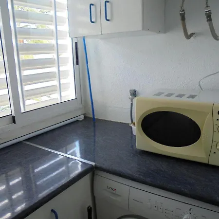 Poblet Nou F 1 Lek Apartment *